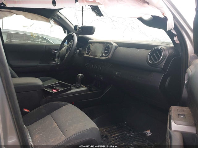 45953542 :رقم المزاد ، 3TYCZ5AN1MT029962 vin ، 2021 Toyota Tacoma Trd Off-road مزاد بيع