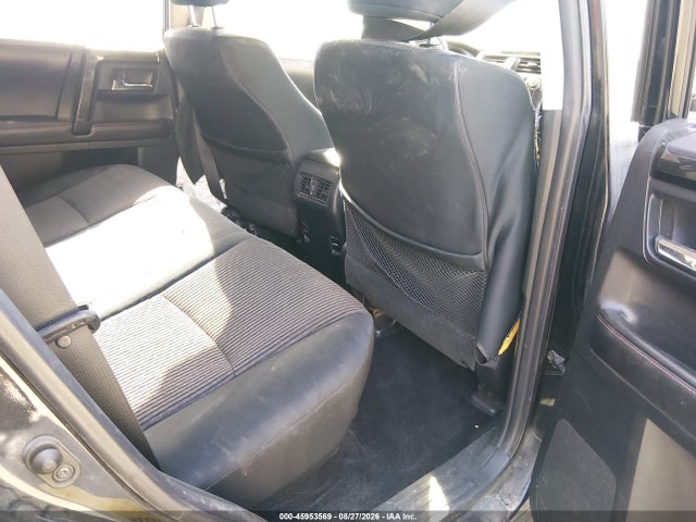45953569 :رقم المزاد ، JTEBU5JR1H5406872 vin ، 2017 Toyota 4runner Trd Off Road مزاد بيع