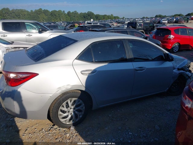 2017 Toyota Corolla Le მანქანა იყიდება აუქციონზე, vin: 2T1BURHE4HC880641, აუქციონის ნომერი: 45953581