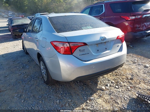 2017 Toyota Corolla Le მანქანა იყიდება აუქციონზე, vin: 2T1BURHE4HC880641, აუქციონის ნომერი: 45953581