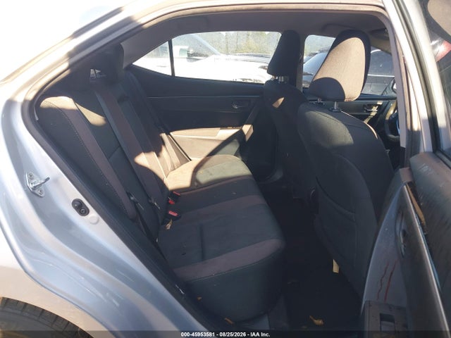 2017 Toyota Corolla Le მანქანა იყიდება აუქციონზე, vin: 2T1BURHE4HC880641, აუქციონის ნომერი: 45953581