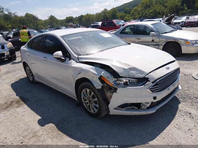 Продаж на аукціоні авто 2017 Ford Fusion S, vin: 3FA6P0G77HR150813, номер лоту: 45953593