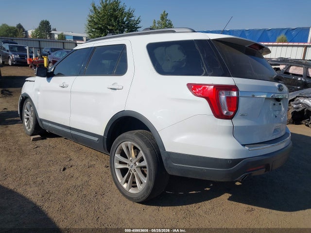 45953608 :رقم المزاد ، 1FM5K8D80JGB90837 vin ، 2018 Ford Explorer Xlt مزاد بيع