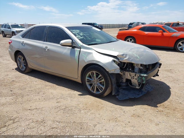 45953613 :رقم المزاد ، 4T1BF1FK3HU769985 vin ، 2017 Toyota Camry Se مزاد بيع