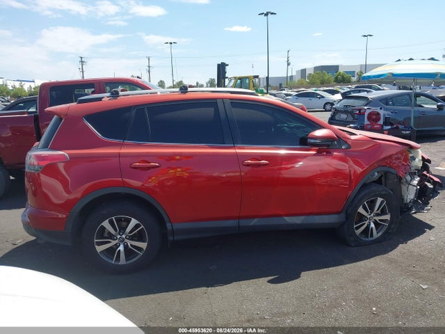 JTMWFREV3HJ112993 Toyota Rav4 Xle