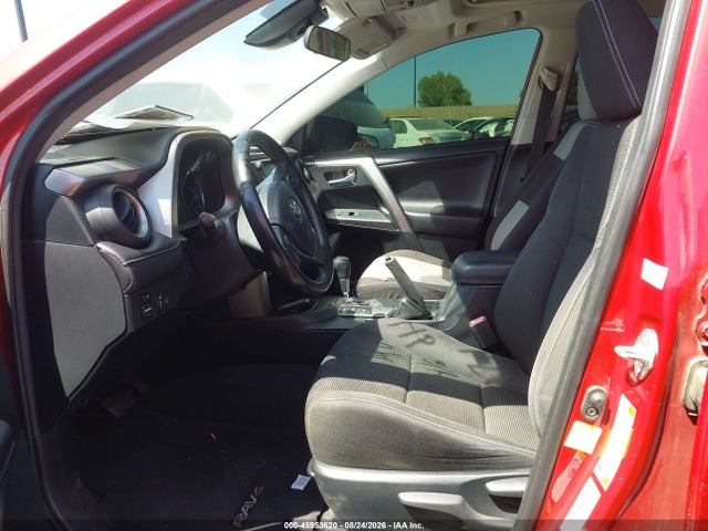 JTMWFREV3HJ112993 Toyota Rav4 Xle