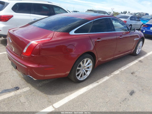 2011 Jaguar Xj მანქანა იყიდება აუქციონზე, vin: SAJWA1CB3BLV16950, აუქციონის ნომერი: 45953625