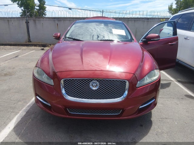 2011 Jaguar Xj მანქანა იყიდება აუქციონზე, vin: SAJWA1CB3BLV16950, აუქციონის ნომერი: 45953625