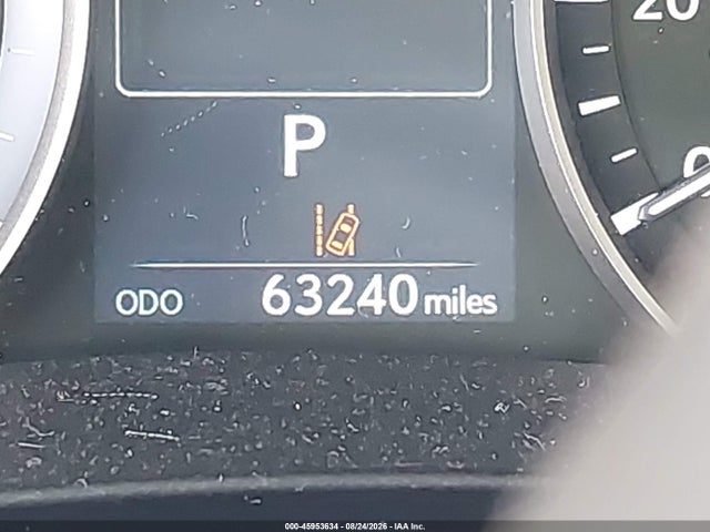 45953634 :رقم المزاد ، 58ABK1GG8HU068793 vin ، 2017 Lexus Es 350 مزاد بيع