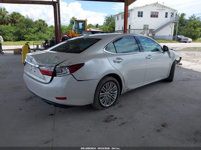 45953634 :رقم المزاد ، 58ABK1GG8HU068793 vin ، 2017 Lexus Es 350 مزاد بيع