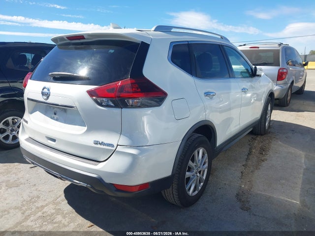 KNMAT2MV0JP560882 Nissan ROGUE SV