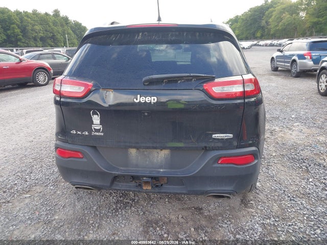 45953642 :رقم المزاد ، 1C4PJMCS5FW504016 vin ، 2015 Jeep Cherokee Latitude مزاد بيع