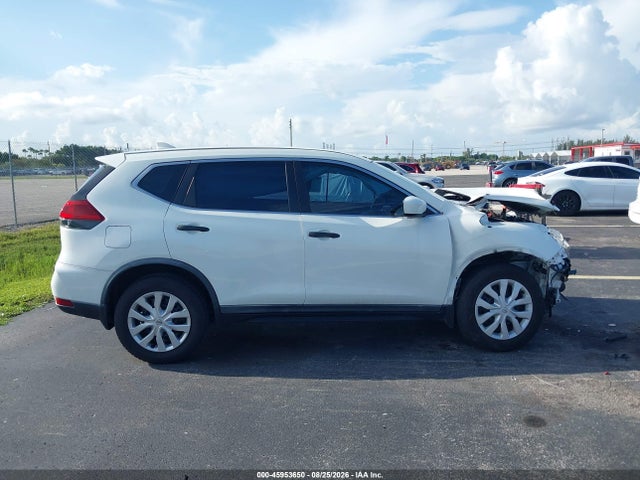 Продаж на аукціоні авто 2018 Nissan Rogue S, vin: KNMAT2MT9JP581485, номер лоту: 45953650