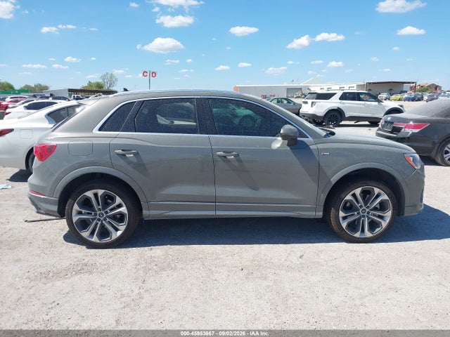 Продаж на аукціоні авто 2021 Audi Q3 Premium 45 Tfsi S Line Quattro Tiptronic, vin: WA1DECF31M1041236, номер лоту: 45953667