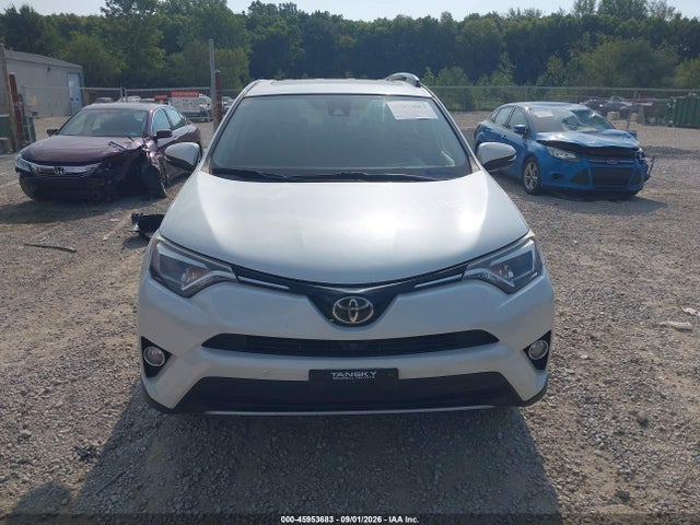 45953683 :رقم المزاد ، JTMDFREV0JJ185705 vin ، 2018 Toyota Rav4 Limited مزاد بيع