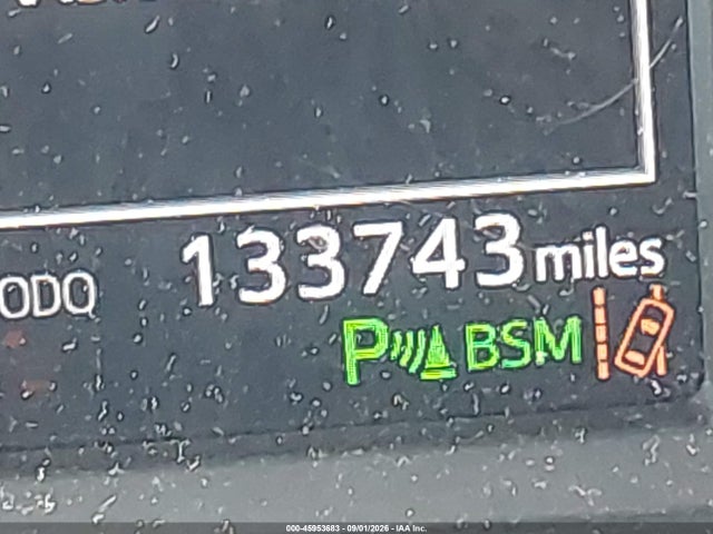 45953683 :رقم المزاد ، JTMDFREV0JJ185705 vin ، 2018 Toyota Rav4 Limited مزاد بيع