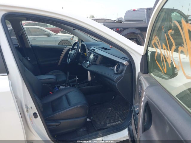 45953683 :رقم المزاد ، JTMDFREV0JJ185705 vin ، 2018 Toyota Rav4 Limited مزاد بيع