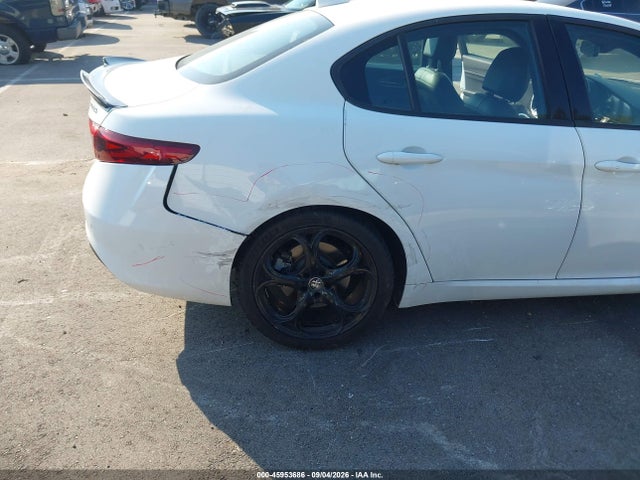 Продажа на аукционе авто 2022 Alfa Romeo Giulia Sprint Rwd, vin: ZARFAMAN7N7659934, номер лота: 45953686