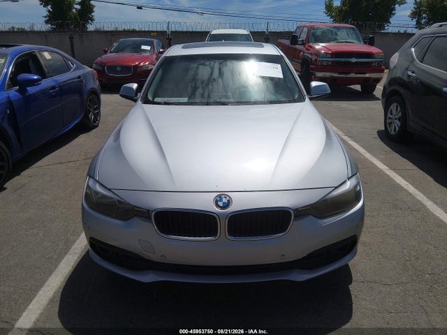 WBA8A3C57HK691291 BMW 320i Xdrive