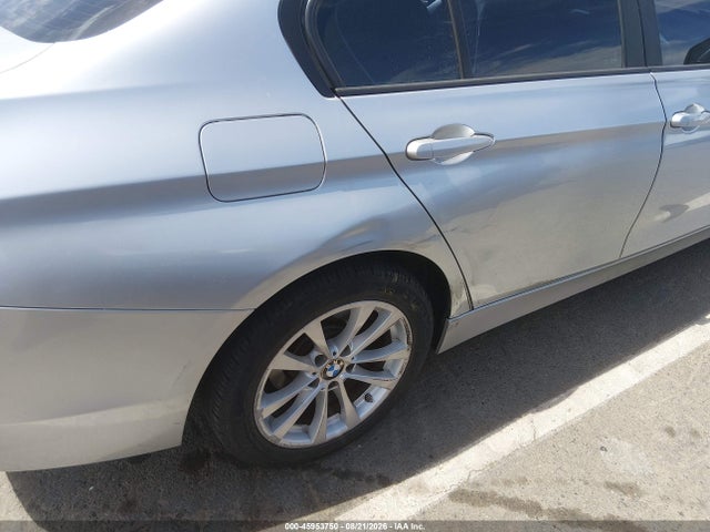 WBA8A3C57HK691291 BMW 320i Xdrive