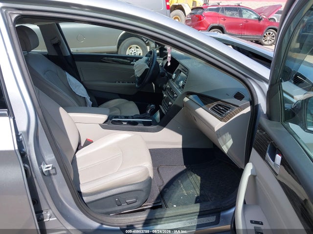 2015 Hyundai Sonata Limited მანქანა იყიდება აუქციონზე, vin: 5NPE34AF2FH029079, აუქციონის ნომერი: 45953755