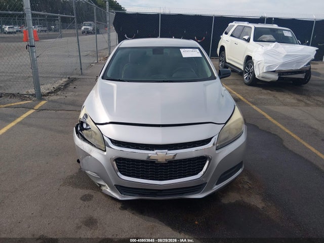 Продажа на аукционе авто 2015 Chevrolet Malibu Ls, vin: 1G11B5SL9FF313579, номер лота: 45953845