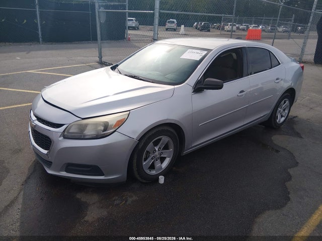 Продажа на аукционе авто 2015 Chevrolet Malibu Ls, vin: 1G11B5SL9FF313579, номер лота: 45953845