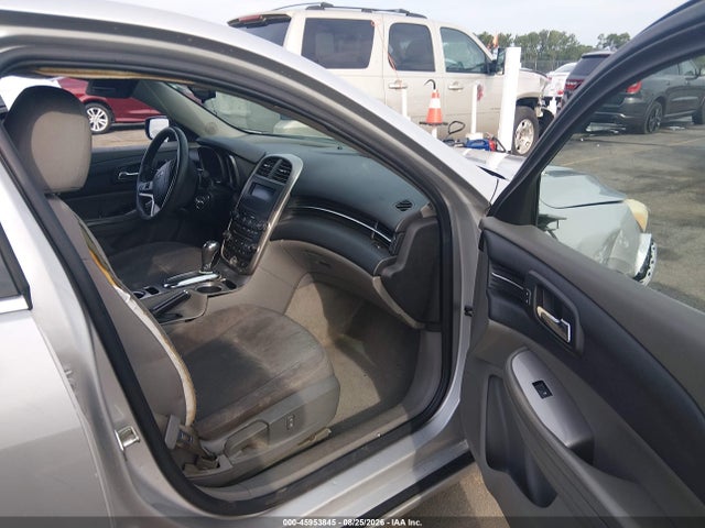 Продажа на аукционе авто 2015 Chevrolet Malibu Ls, vin: 1G11B5SL9FF313579, номер лота: 45953845