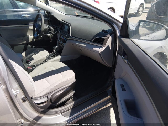 Продаж на аукціоні авто 2020 Hyundai Elantra Se, vin: 5NPD74LF2LH603575, номер лоту: 45953862