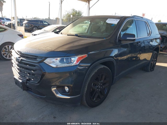Chevrolet Traverse Lt Cloth 2018 1GNERGKW9JJ266965 Image 2