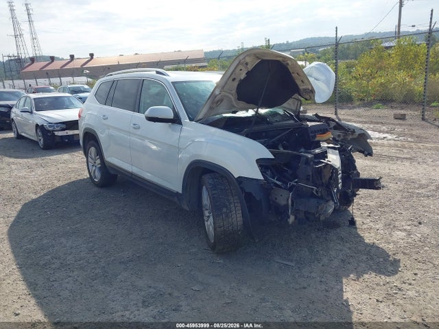 2018 Volkswagen Atlas 3.6l V6 Sel Premium მანქანა იყიდება აუქციონზე, vin: 1V2NR2CA1JC504180, აუქციონის ნომერი: 45953999