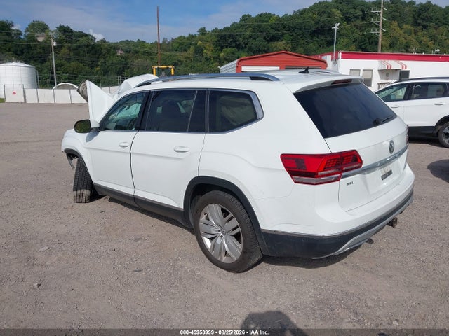 2018 Volkswagen Atlas 3.6l V6 Sel Premium მანქანა იყიდება აუქციონზე, vin: 1V2NR2CA1JC504180, აუქციონის ნომერი: 45953999