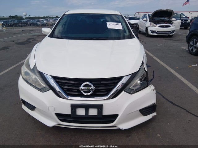 2017 Nissan Altima 2.5 S მანქანა იყიდება აუქციონზე, vin: 1N4AL3AP6HC263473, აუქციონის ნომერი: 45954015