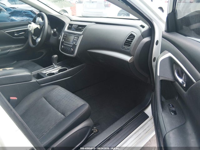 2017 Nissan Altima 2.5 S მანქანა იყიდება აუქციონზე, vin: 1N4AL3AP6HC263473, აუქციონის ნომერი: 45954015