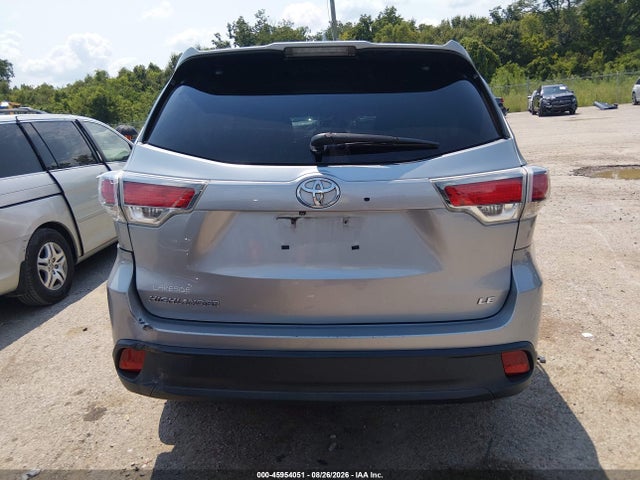 Продажа на аукционе авто 2015 Toyota Highlander Le Plus V6, vin: 5TDZKRFH7FS081376, номер лота: 45954051