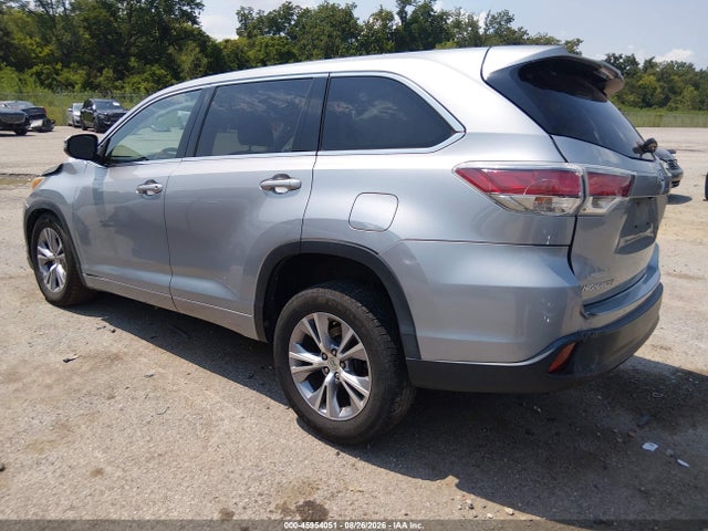 Продажа на аукционе авто 2015 Toyota Highlander Le Plus V6, vin: 5TDZKRFH7FS081376, номер лота: 45954051