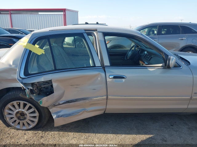 Продаж на аукціоні авто 2010 Mercury Grand Marquis Ls (fleet Only), vin: 2MEBM7FV7AX605059, номер лоту: 45954054