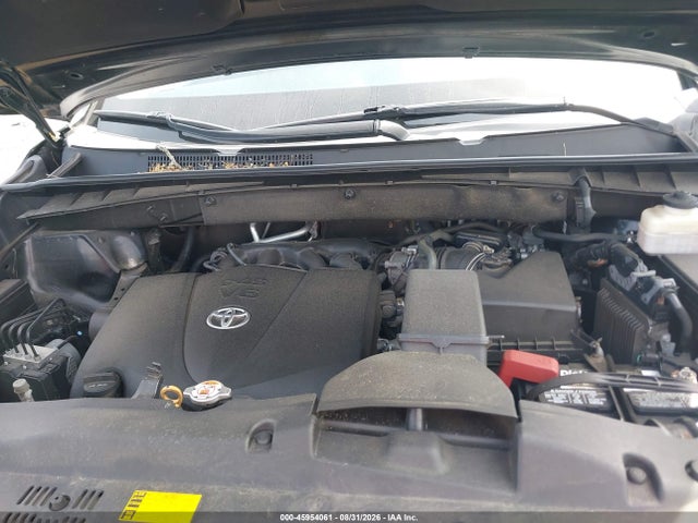 Продаж на аукціоні авто 2018 Toyota Highlander Se, vin: 5TDJZRFH4JS821211, номер лоту: 45954061