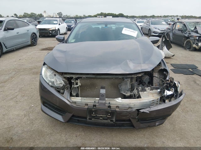 Продаж на аукціоні авто 2018 Honda Civic Lx, vin: 19XFC2F55JE028692, номер лоту: 45954081