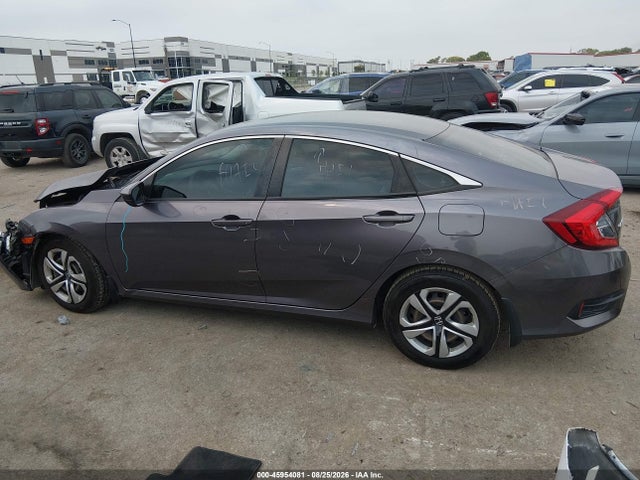 Продаж на аукціоні авто 2018 Honda Civic Lx, vin: 19XFC2F55JE028692, номер лоту: 45954081