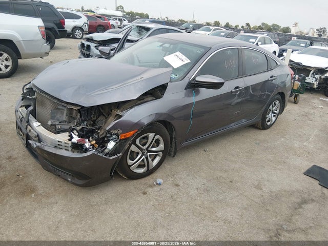 Продаж на аукціоні авто 2018 Honda Civic Lx, vin: 19XFC2F55JE028692, номер лоту: 45954081