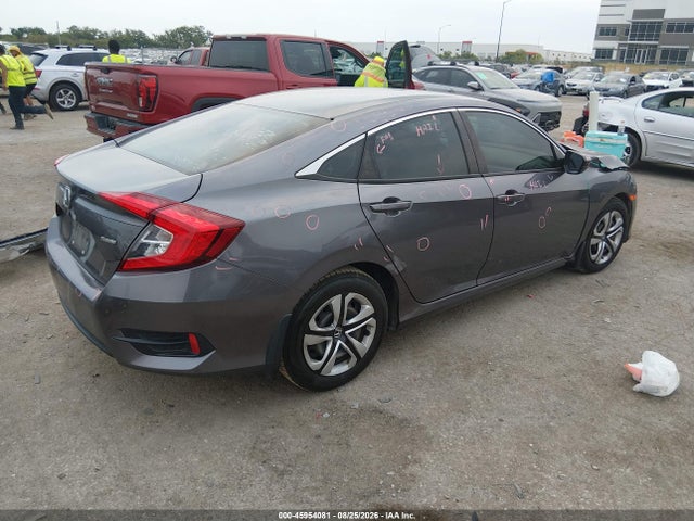 Продаж на аукціоні авто 2018 Honda Civic Lx, vin: 19XFC2F55JE028692, номер лоту: 45954081