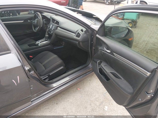 Продаж на аукціоні авто 2018 Honda Civic Lx, vin: 19XFC2F55JE028692, номер лоту: 45954081