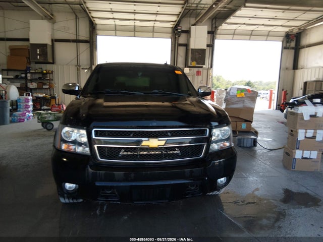 Продаж на аукціоні авто 2013 Chevrolet Suburban Lt, vin: 1GNSKJE77DR259012, номер лоту: 45954093