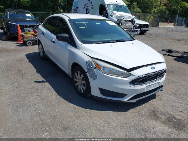 2017 Ford Focus S მანქანა იყიდება აუქციონზე, vin: 1FADP3E29HL338523, აუქციონის ნომერი: 45954098