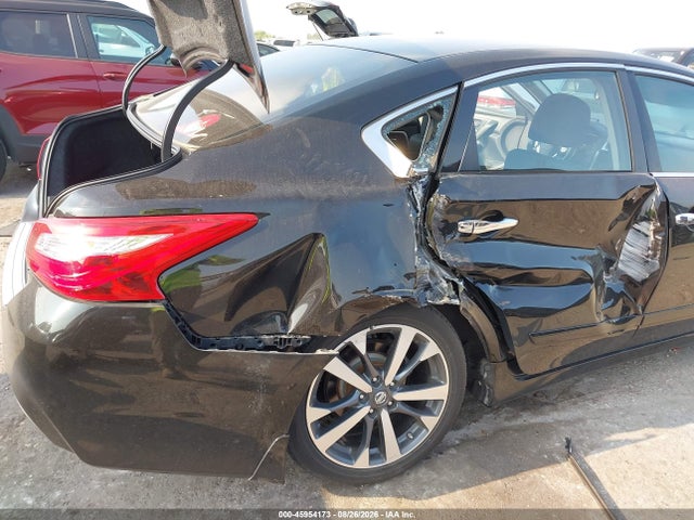 45954173 :رقم المزاد ، 1N4AL3APXGC273163 vin ، 2016 Nissan Altima 2.5 Sr مزاد بيع