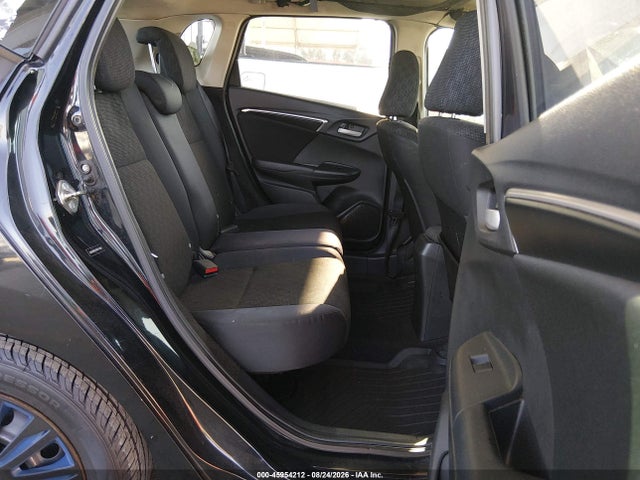 Honda FIT LX 2015 3HGGK5H57FM715385 Image 8