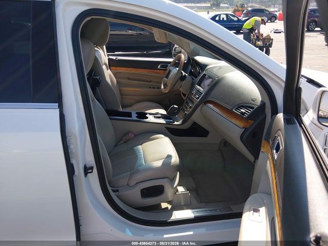 Продаж на аукціоні авто 2012 Lincoln Mkt, vin: 2LMHJ5FR7CBL53616, номер лоту: 45954273