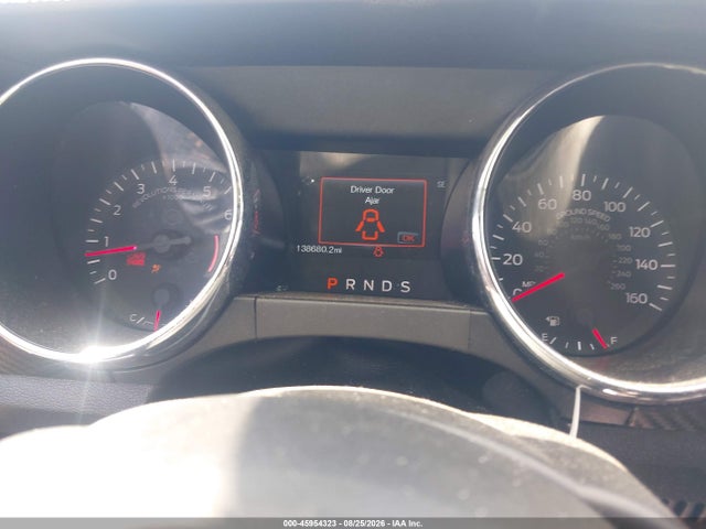 2016 Ford Mustang V6 მანქანა იყიდება აუქციონზე, vin: 1FATP8EM7G5307235, აუქციონის ნომერი: 45954323