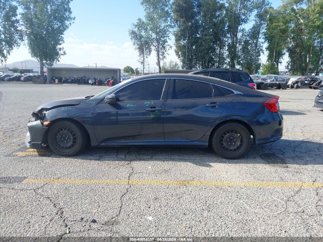 Продажа на аукционе авто 2018 Honda Civic Lx, vin: 2HGFC2F5XJH523413, номер лота: 45954337